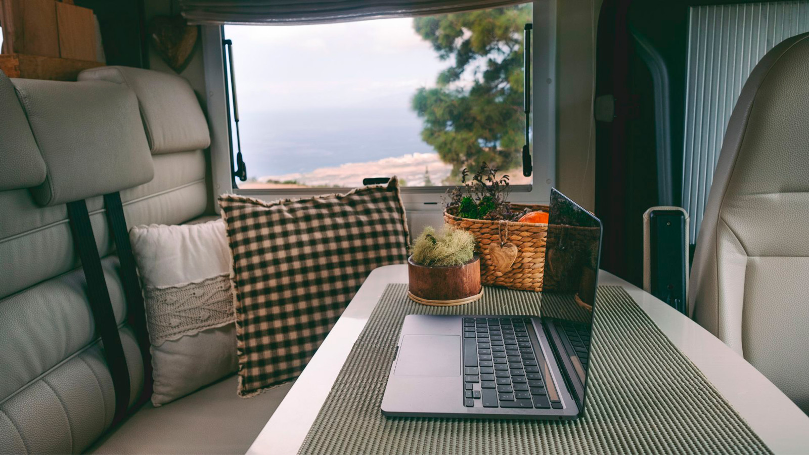 poliza viajeros digitales